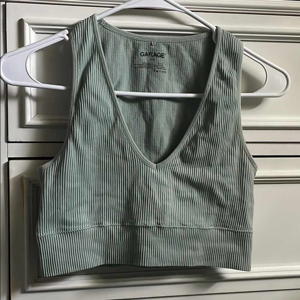 Garage Seamless V-Neck Tank Top